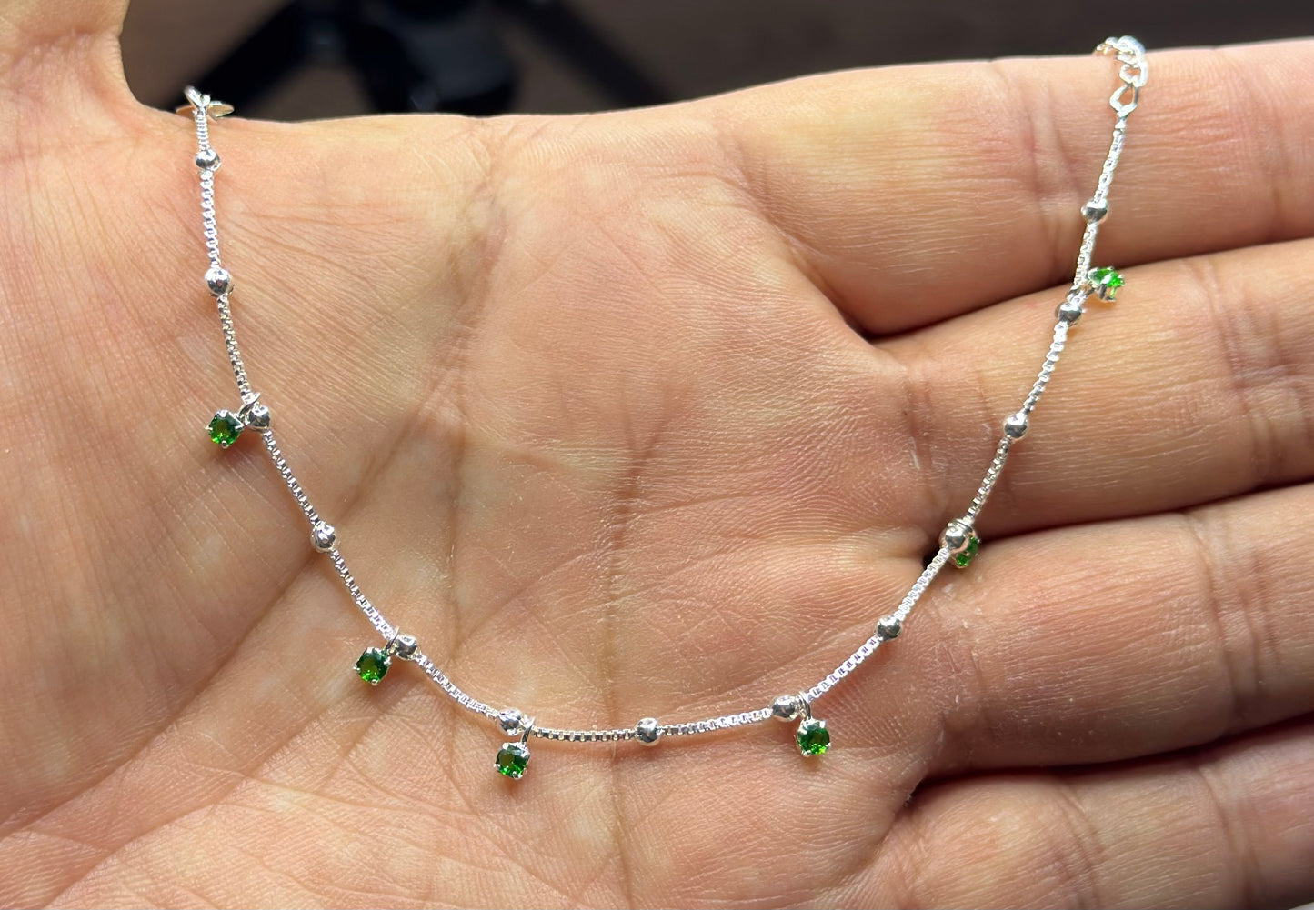 Pulsera puntos de luz verde