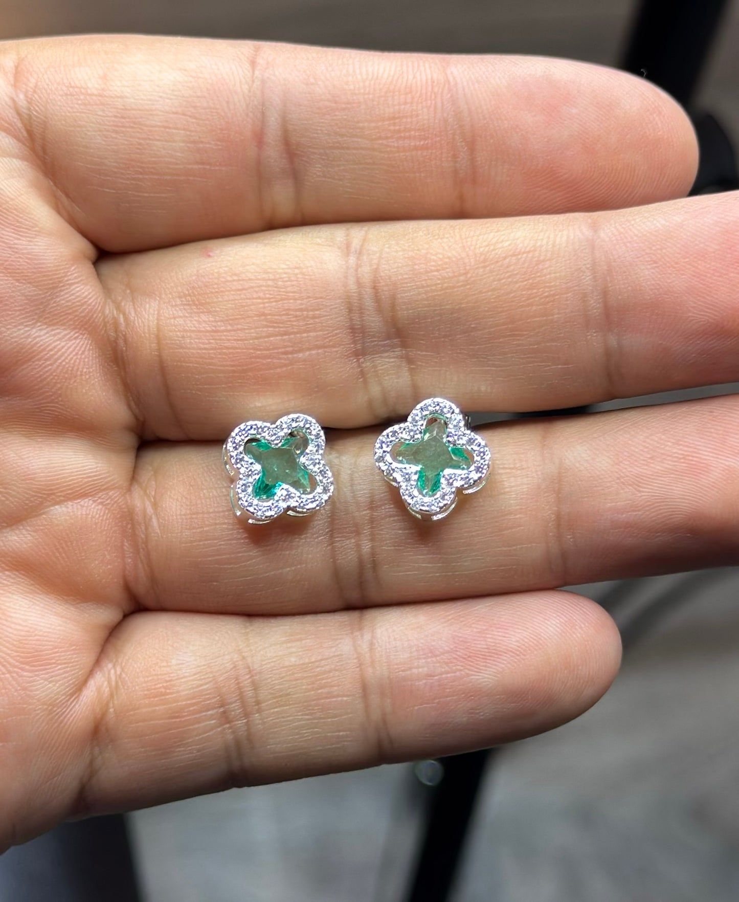 Aros trébol verde